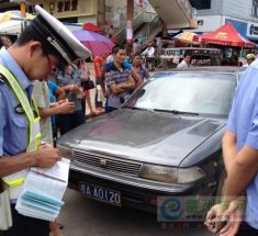 雷州交警半天查获两